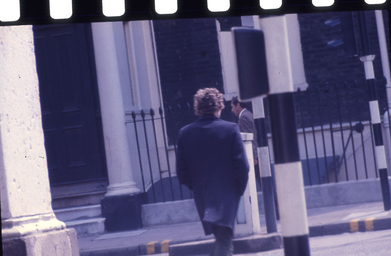 Slide sprocket dutch tilt with a Piet Mondrian feel.